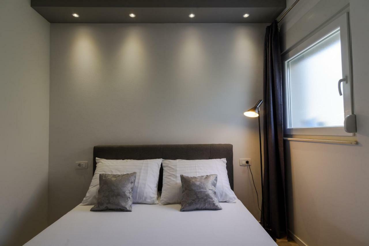 Villa Apartment Aa 2 Trogir Exterior photo